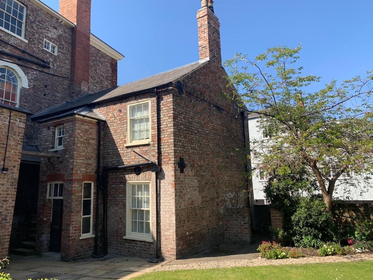 Walmgate Cottage York Eksteriør bilde